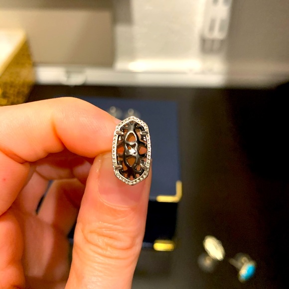 Kendra Scott earrings - Picture 2 of 3